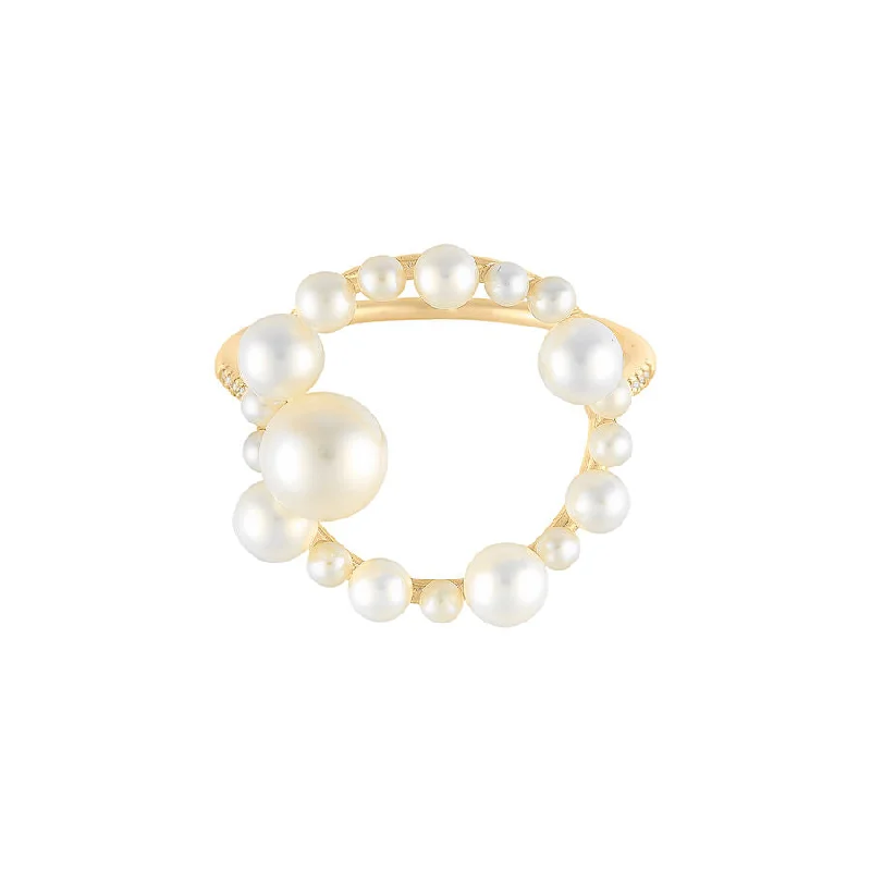 women’s heirloom rings-Round Aphrodite 18K Gold Ring w. Diamonds & Pearls