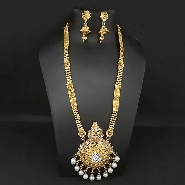 women’s birthstone charm necklaces-Kriaa Gold Plated White Stone And Kundan Necklace Set - 1109848B