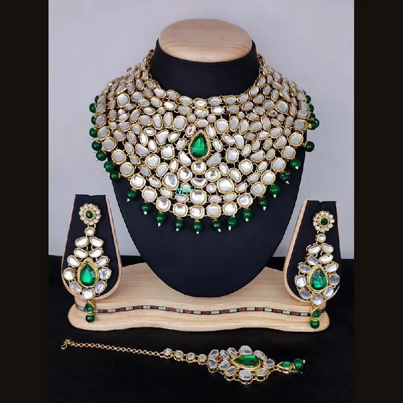 women’s birthstone charm necklaces-Lucentarts Jewellery Gold Plated Kundan Stone Necklace Set