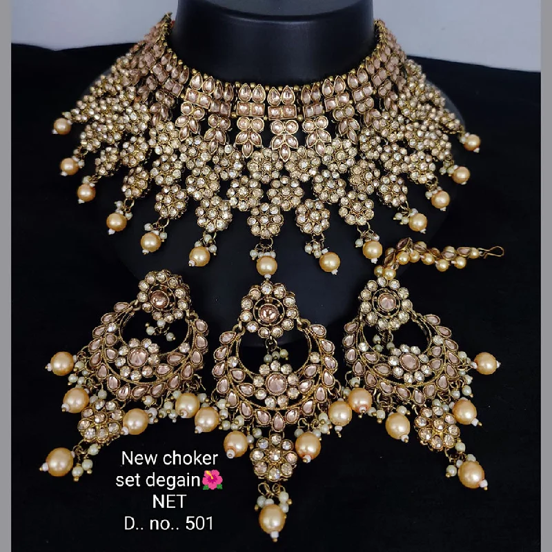 women’s infinity necklaces-Lucentarts Jewellery Gold Plated Kundan Necklace Set