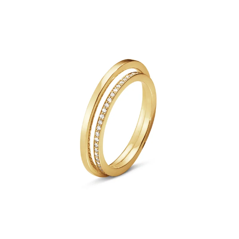 women’s ring with multiple stones-Halo 18K Gold Ring w. Diamonds 0.18 ct