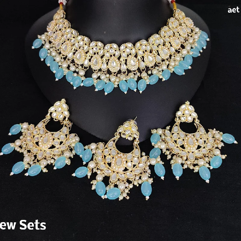 women’s crystal necklaces-Lucentarts Jewellery Gold Plated Kundan Necklace Set