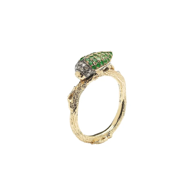 women’s luxury rings-Scarab 18K Gold Ring w. Tsavorite