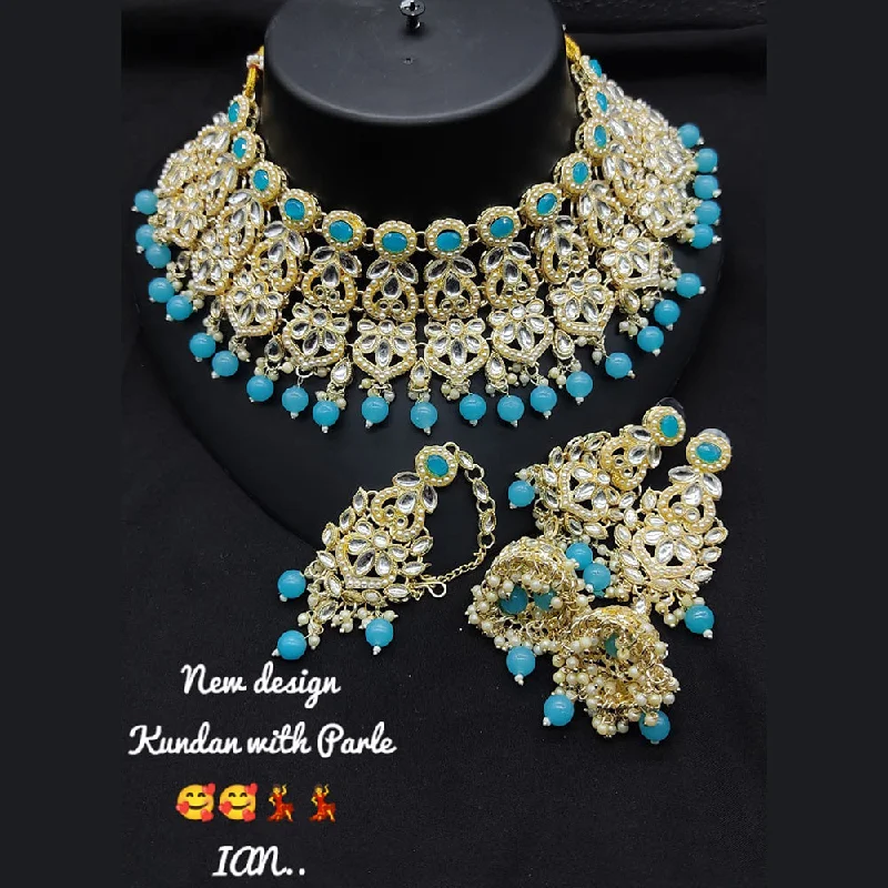 women’s silver and gold necklaces-Lucentarts Jewellery Gold Plated Kundan Stone Necklace Set