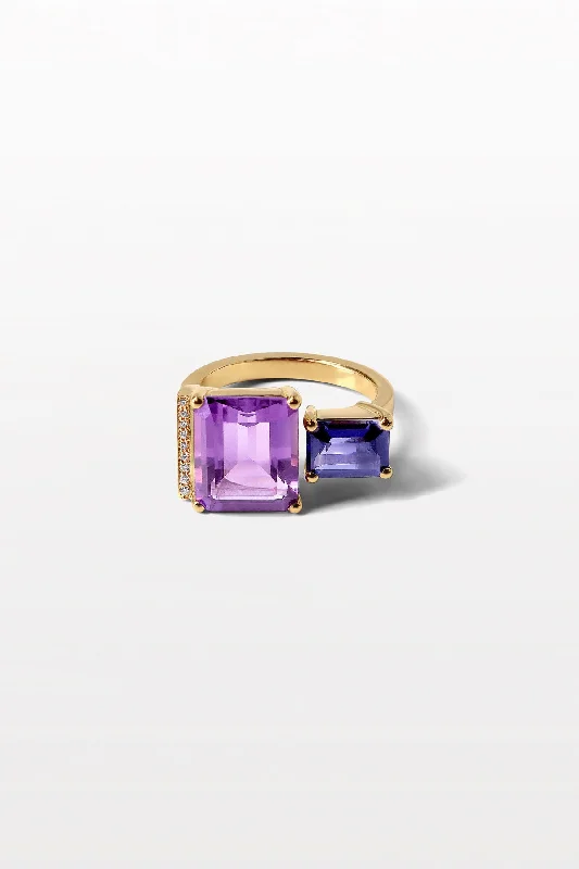 women’s fine jewelry rings-Lustre 10 18K Gold Ring w. Diamonds, Iolith & Amethyst