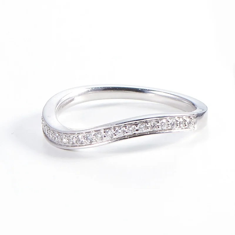 women’s personalized rings-UMA 14K White Gold Ring w. Diamonds