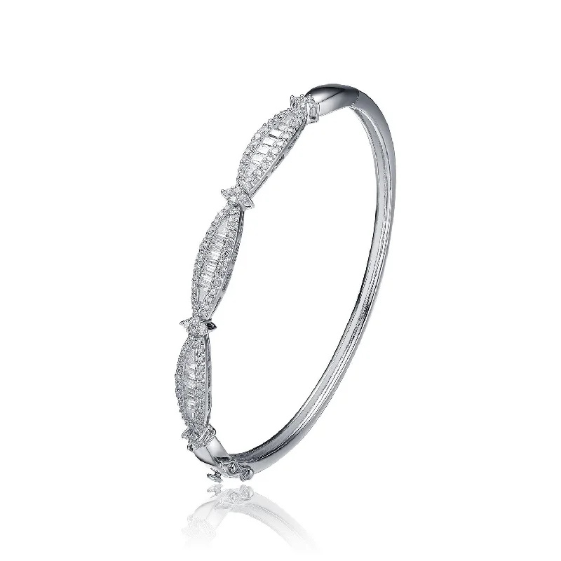 women's birthstone bracelets-Amande Déco Oval Bangle Bracelet