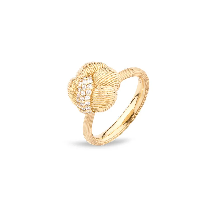 women’s heirloom rings-Savá 18K Gold Ring w. 28 Diamonds