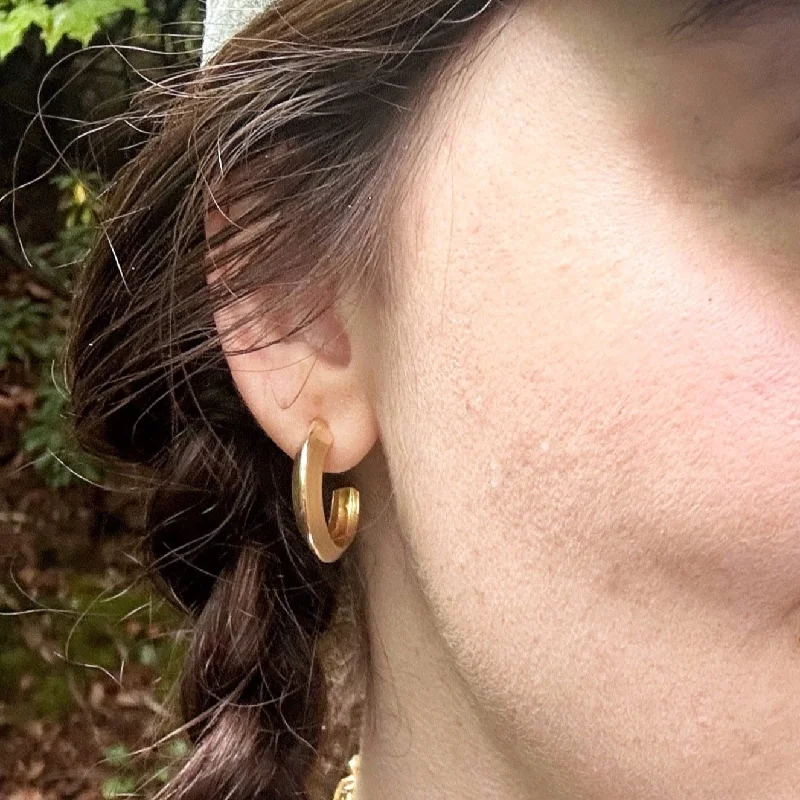 women's birth month earrings-Gold Goddess Hoops