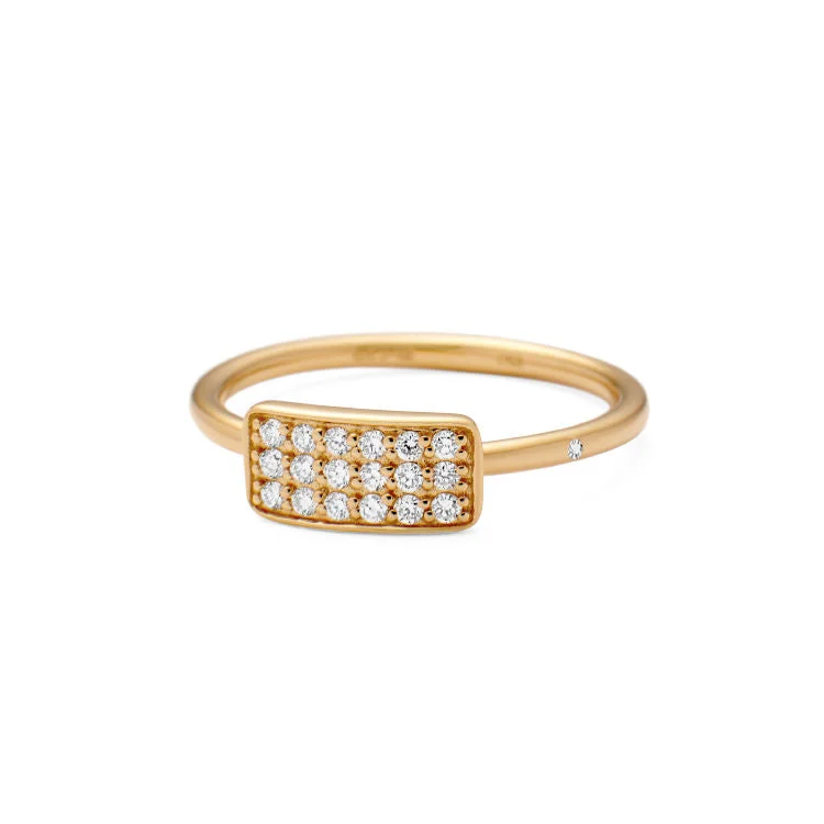 women’s vintage rings-Rock Square 18K Gold Ring w. Diamonds